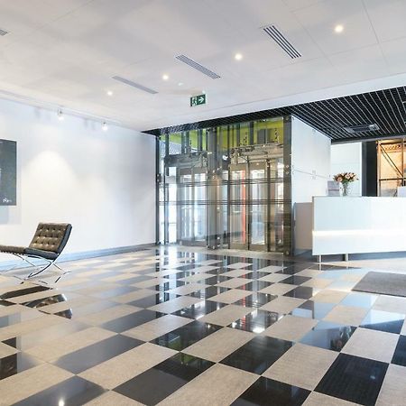 Perfectely Located Stay With Free Parking Poznań Exterior foto